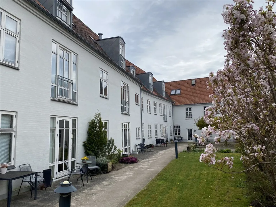 3-room apartment, 110 m² - Assens - Photo 2