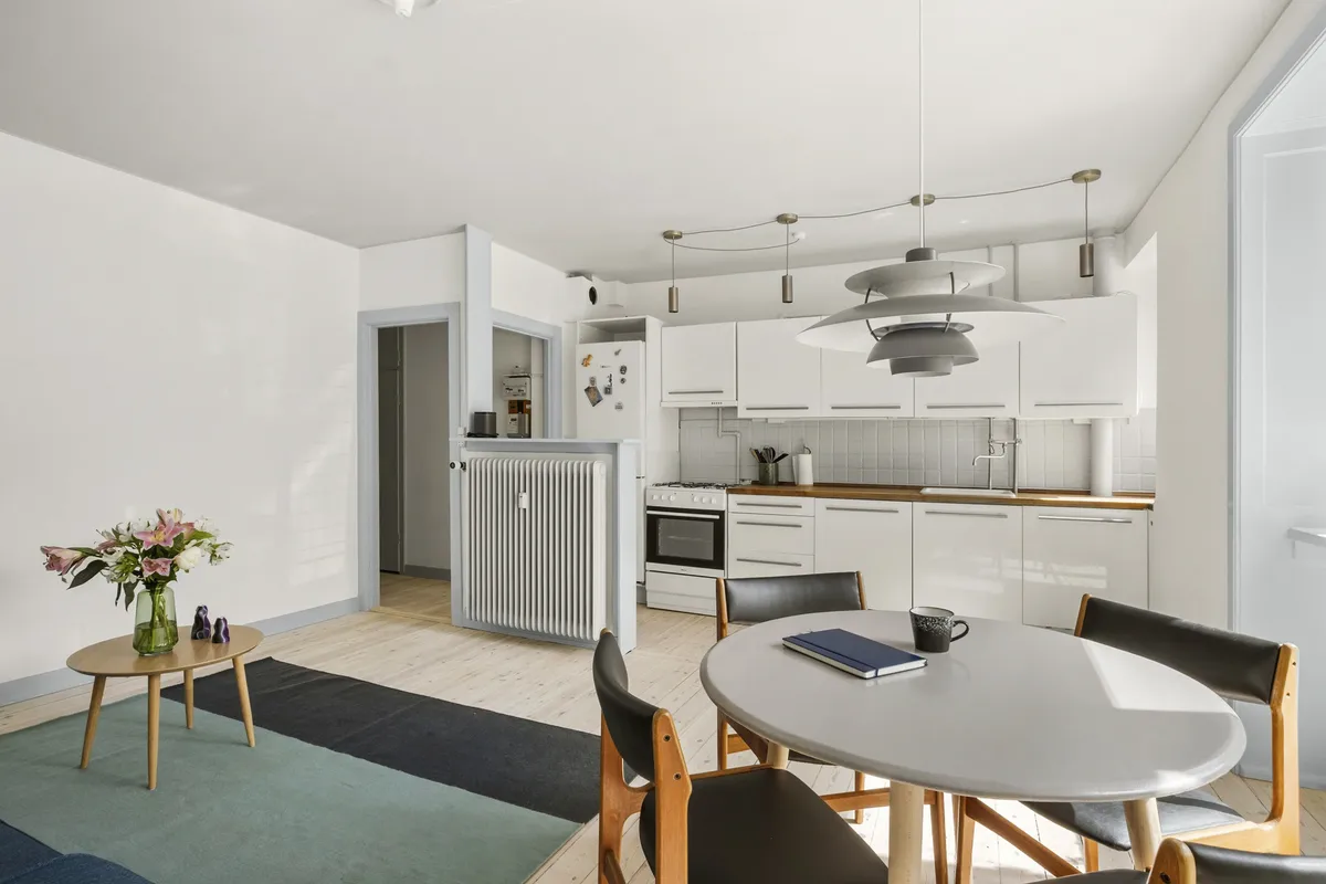 2-vær. lejlighed på 62 m² - København S - Billede 2